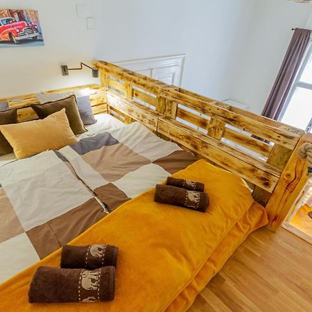 Supercentral Boutique Suite Budapest Bagian luar foto